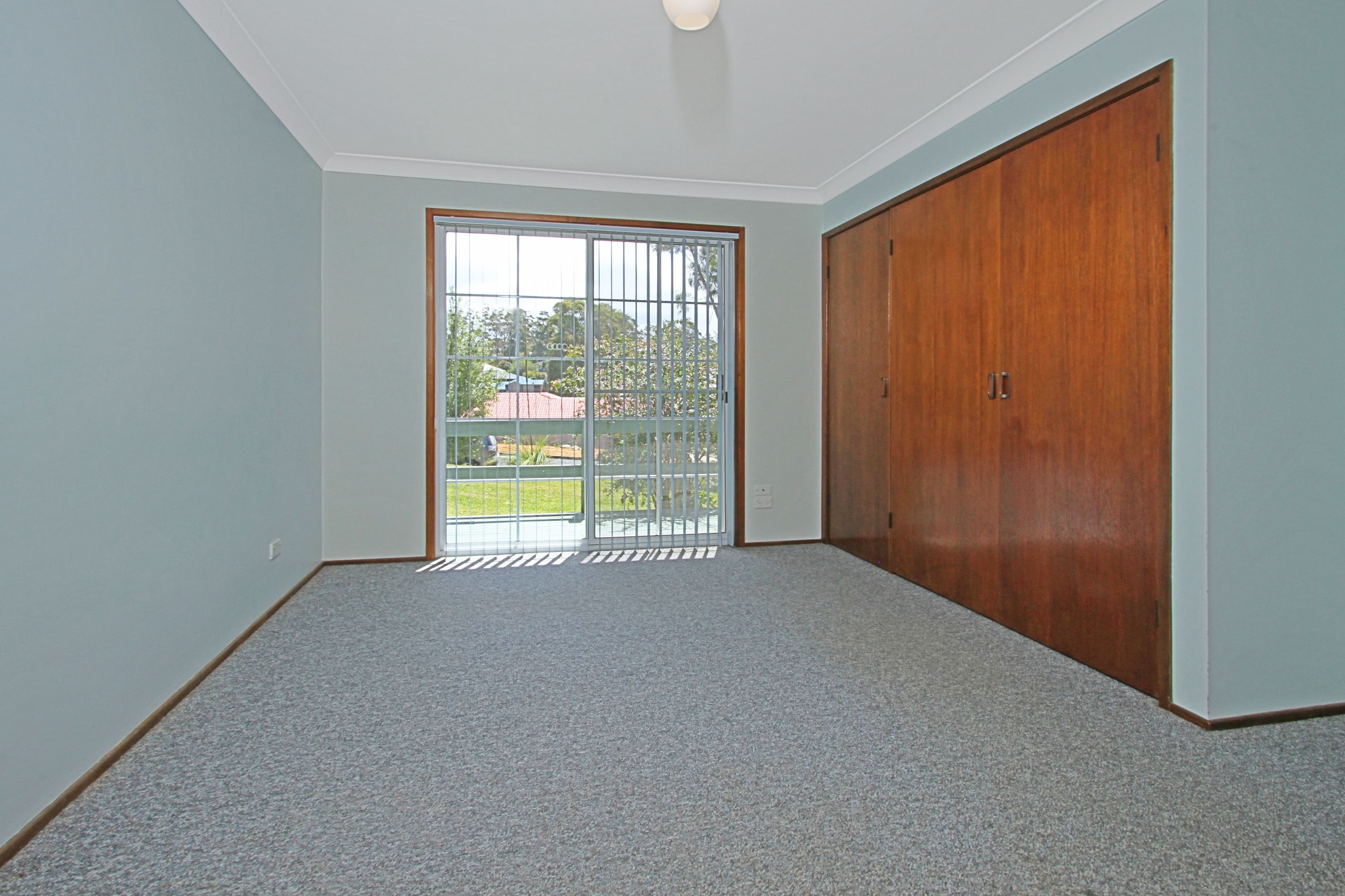 19 Wills Crescent, Denhams Beach - Thumbnail 8