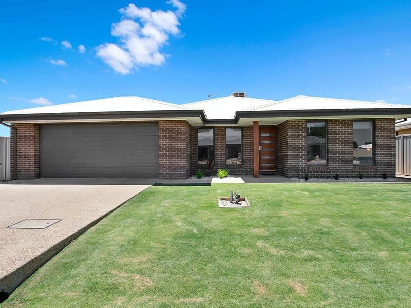 8 Alexander Street, Yarrawonga VIC 3730, Yarrawonga - Image 1