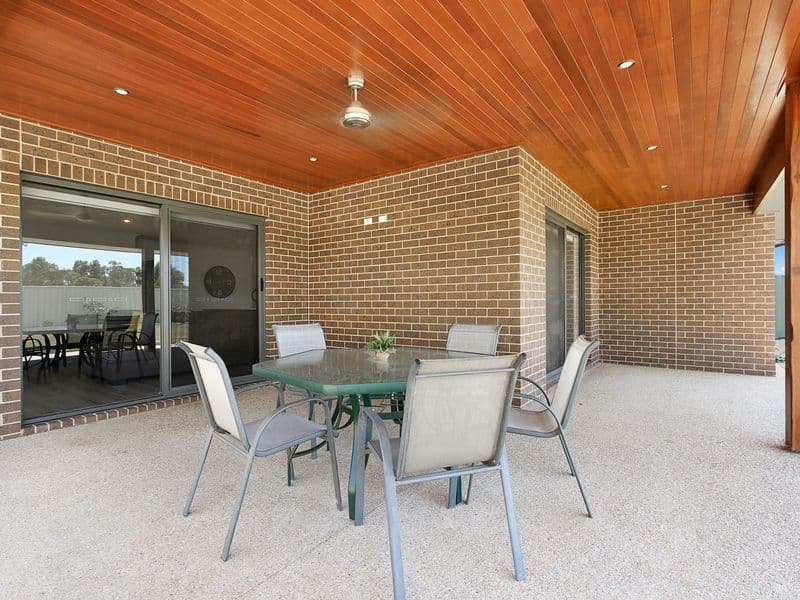 8 Alexander Street, Yarrawonga VIC 3730, Yarrawonga - Thumbnail 4
