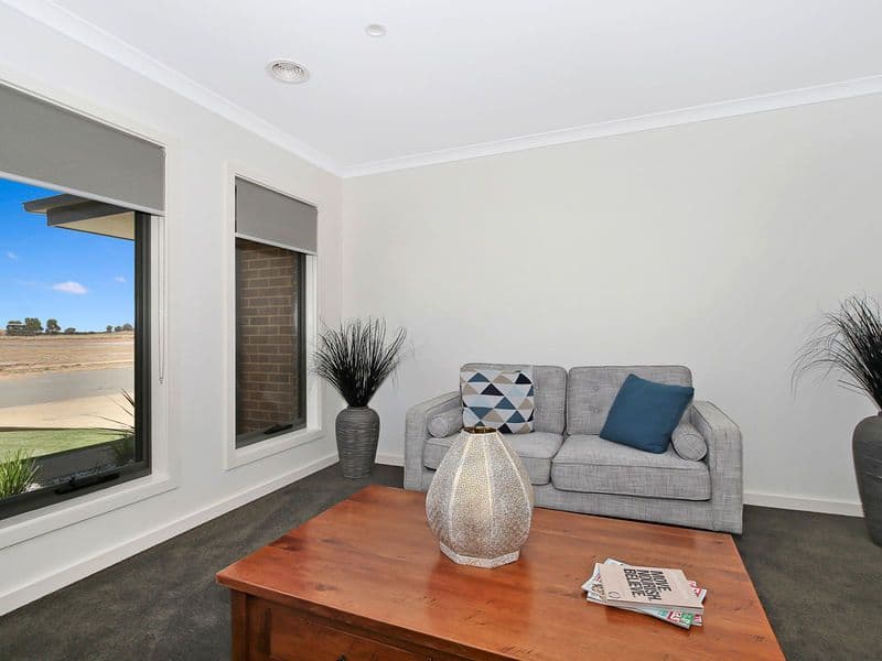 8 Alexander Street, Yarrawonga VIC 3730, Yarrawonga - Thumbnail 5