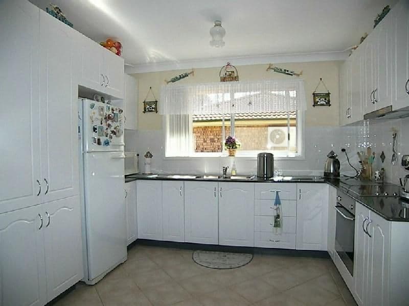 12 Acacia Avenue, ALBION PARK RAIL NSW 2527, Albion Park Rail - Thumbnail 2