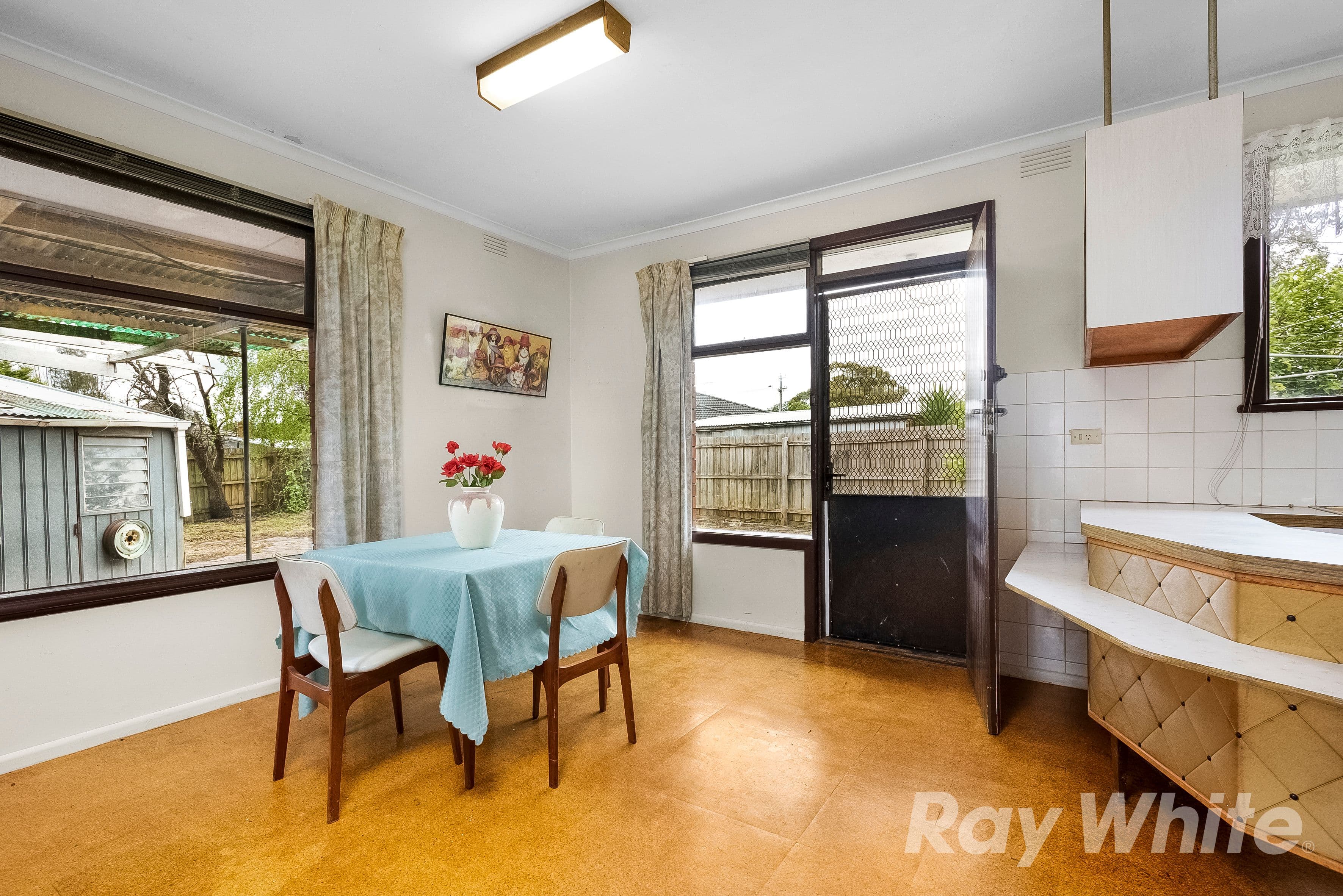 13 Viggers Parade, Glen Waverley VIC 3150, Glen Waverley - Thumbnail 4