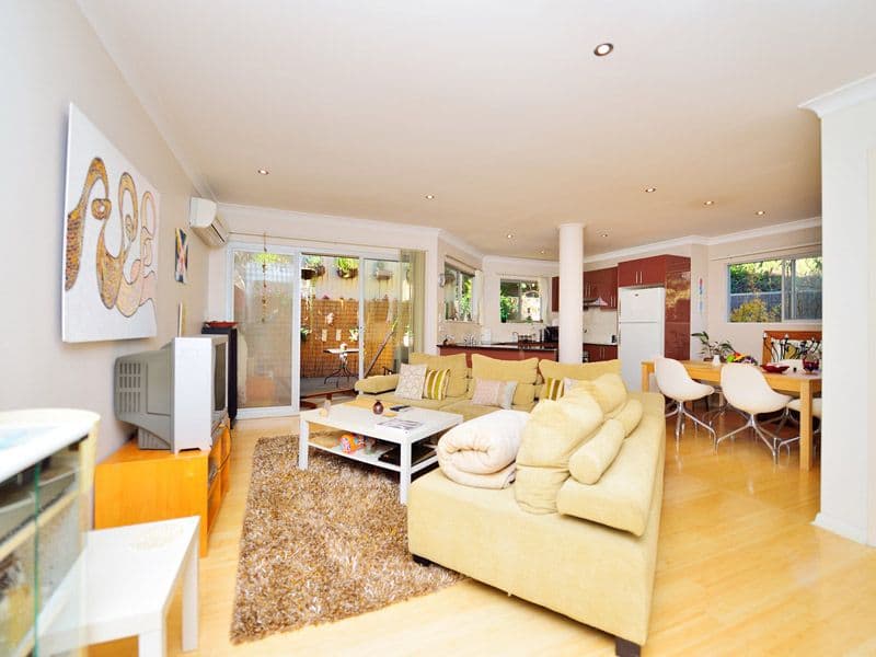 20 Burnham Place, NORTH PARRAMATTA NSW 2151, North Parramatta - Thumbnail 2