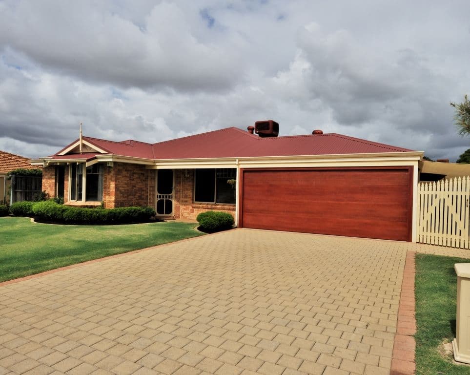 41 Starbush Crescent, ELLENBROOK WA 6069, Ellenbrook - Thumbnail 2