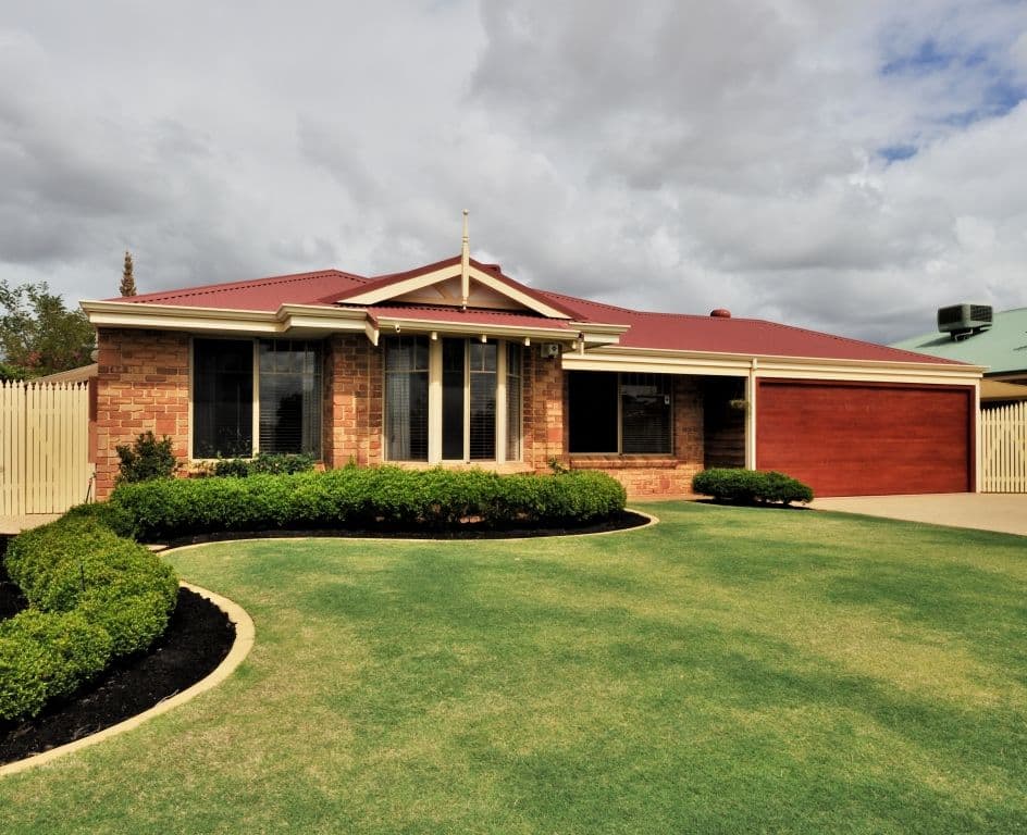 41 Starbush Crescent, ELLENBROOK WA 6069, Ellenbrook - Thumbnail 3