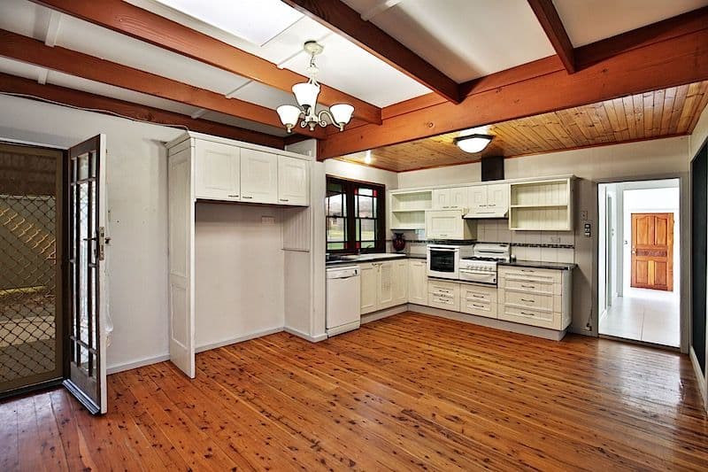 198 Illaroo Road, North Nowra - Thumbnail 4