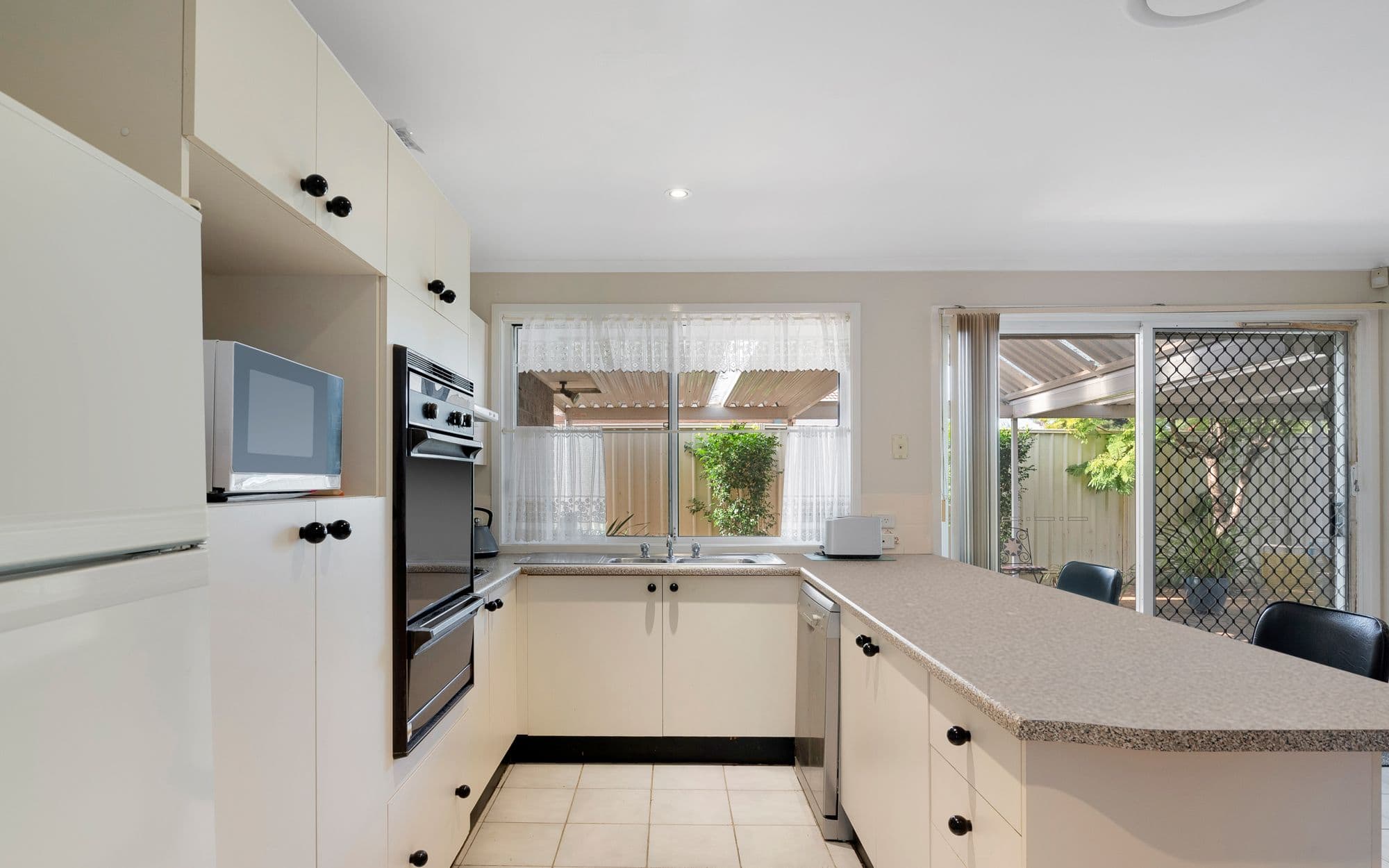 48 Crommelin Crescent, St Helens Park NSW 2560, St Helens Park - Thumbnail 2