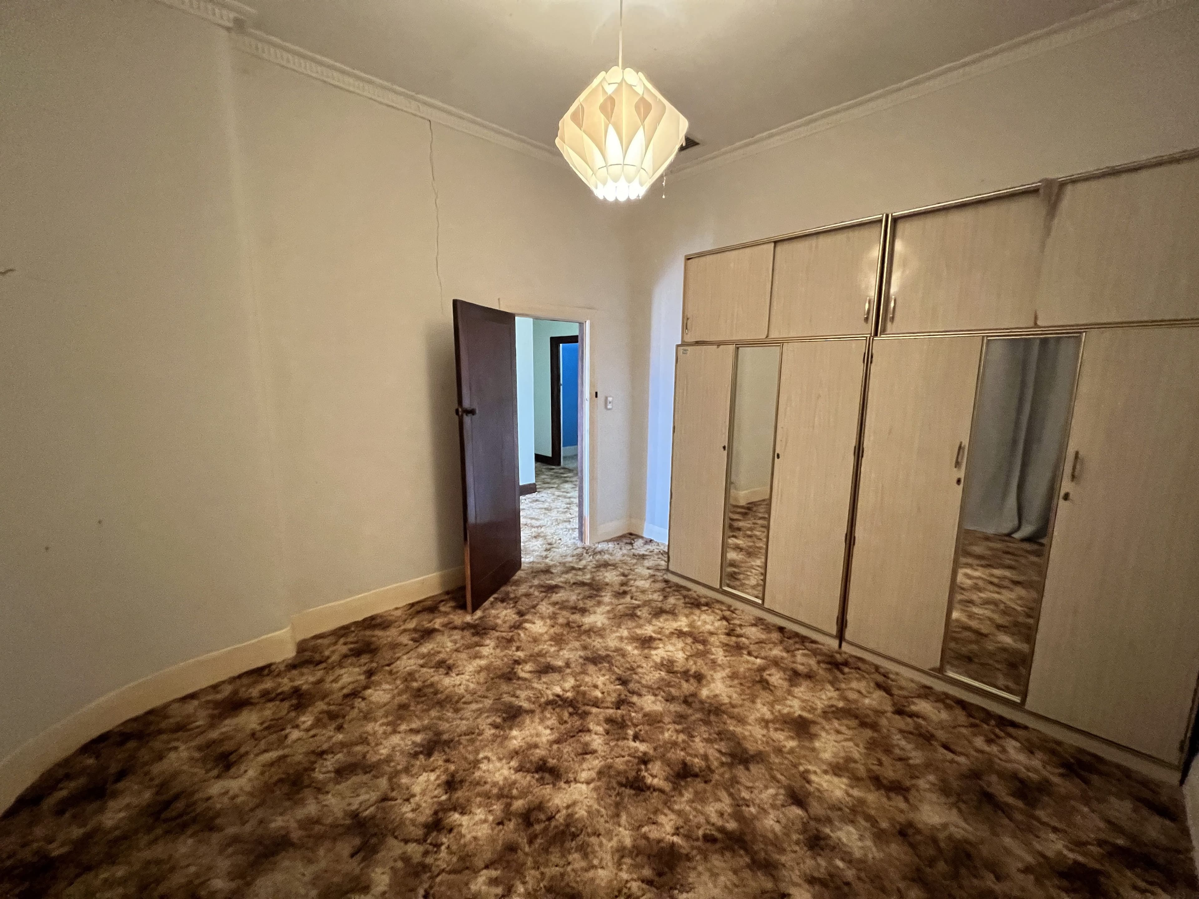 302 Brazil Street, Broken Hill NSW 2880, Broken Hill - Thumbnail 2