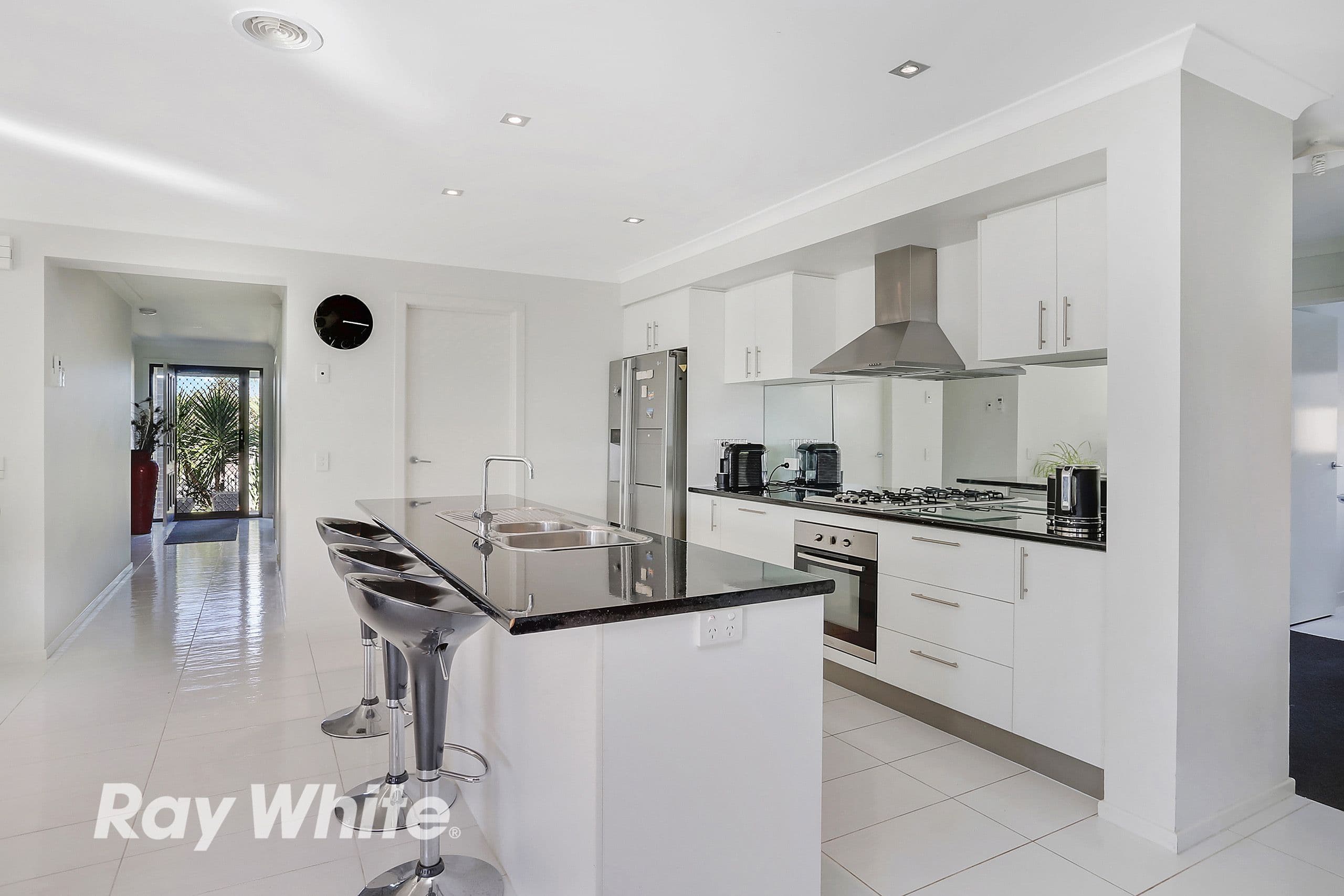 40 Cape Barron Drive, Lara VIC 3212, Lara - Thumbnail 2