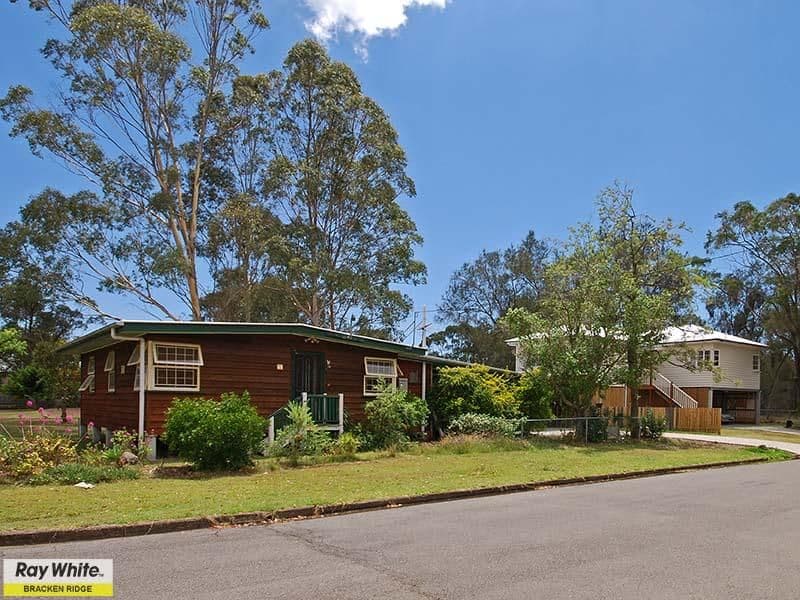 54a & 54b Henderson Road, DEAGON QLD 4017, Deagon - Image 1
