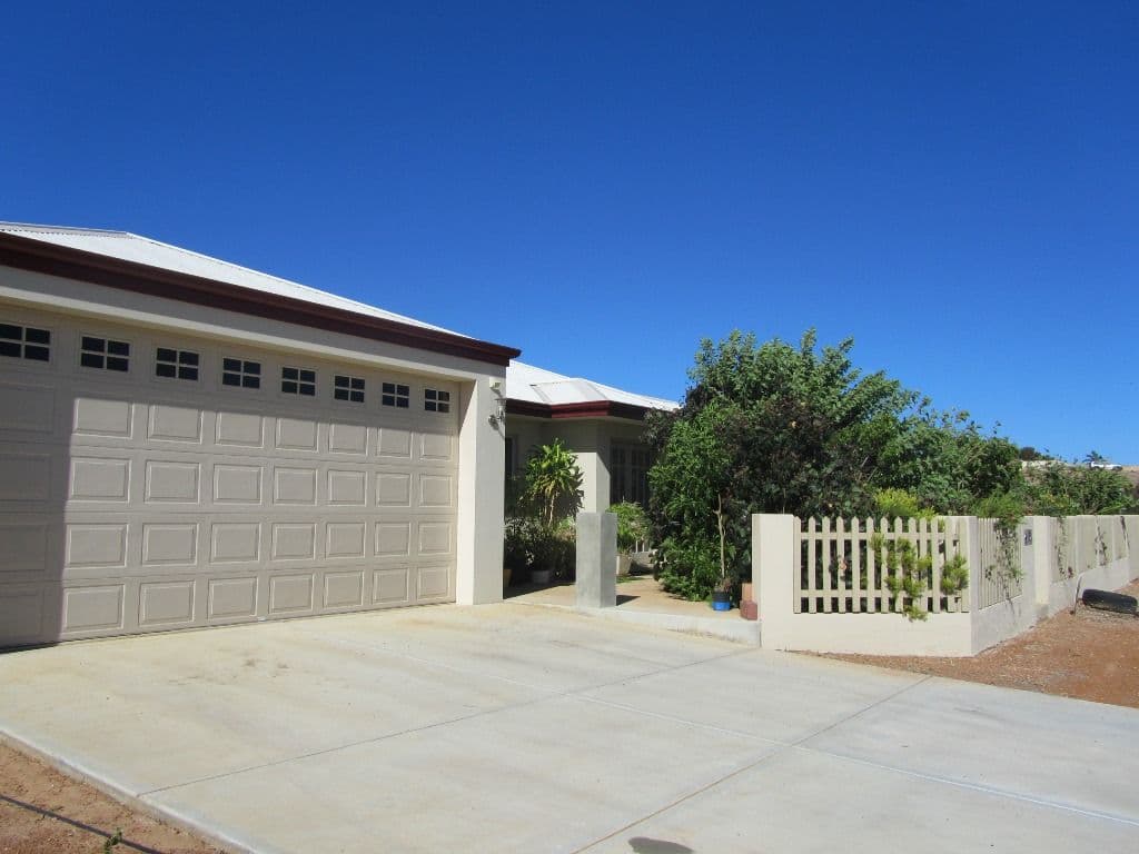 4 Periwinkle Street, DRUMMOND COVE WA 6532, Drummond Cove - Image 1