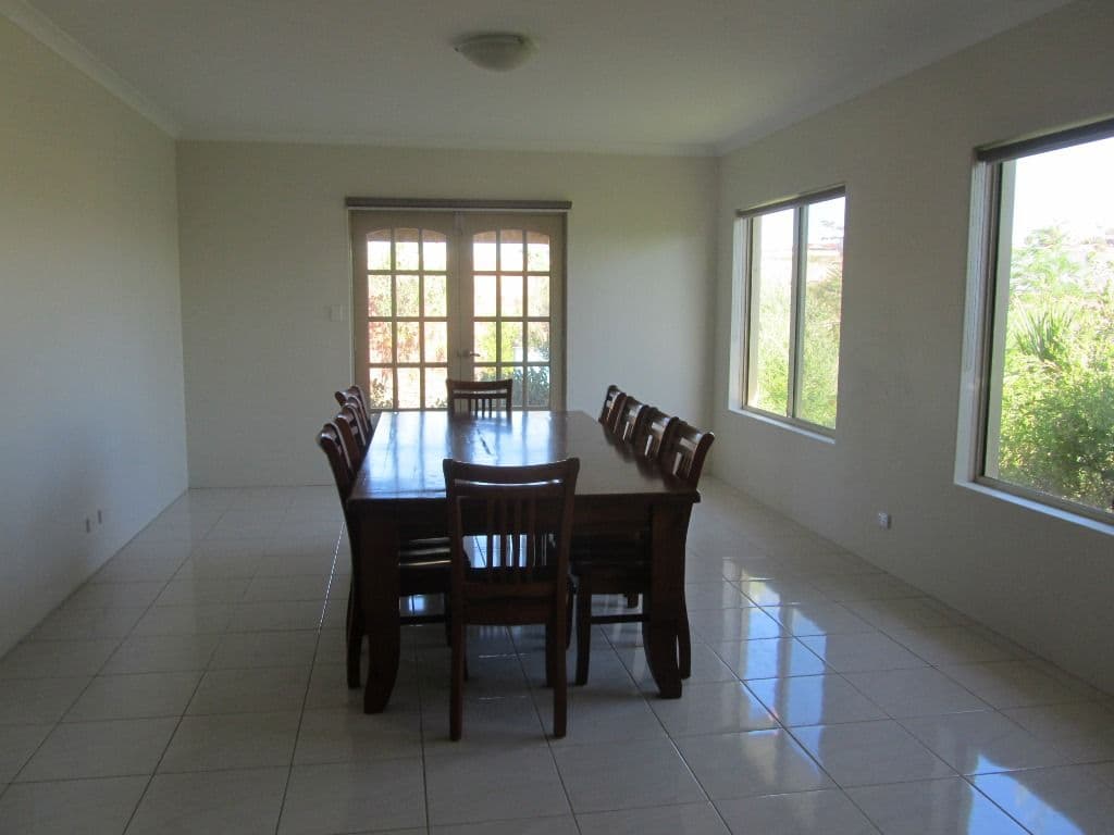 4 Periwinkle Street, DRUMMOND COVE WA 6532, Drummond Cove - Thumbnail 2