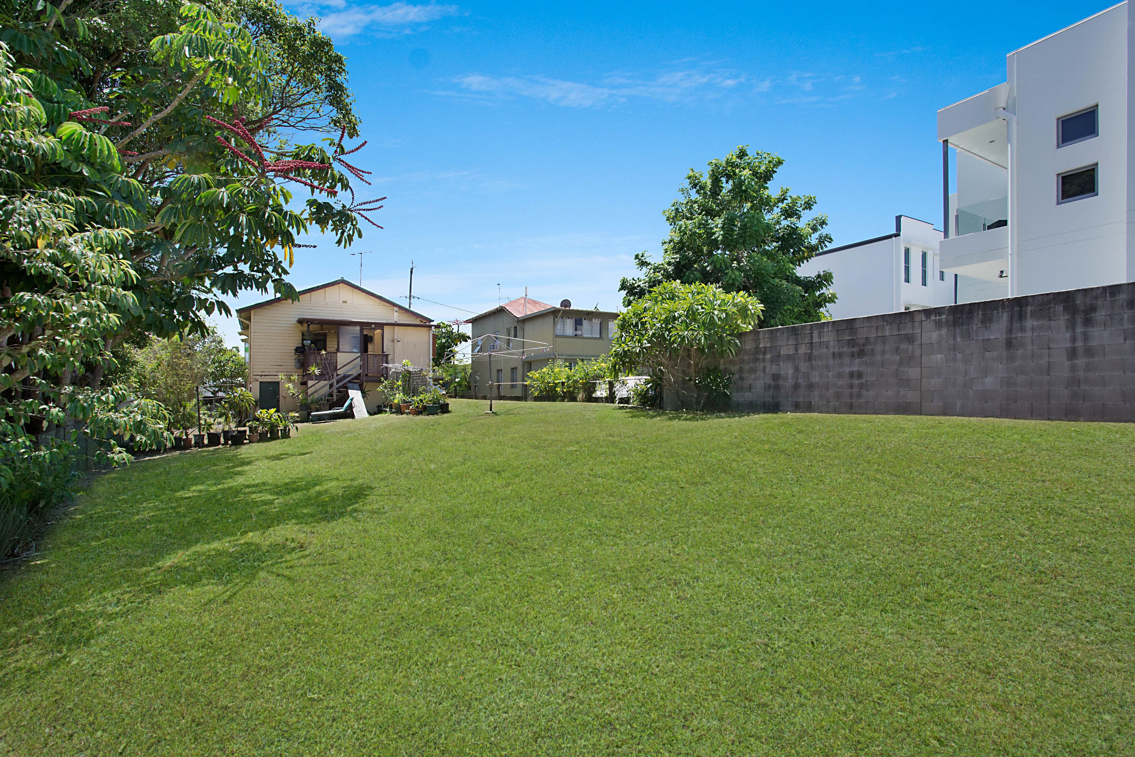 20 Riviera Road, Miami QLD 4220, Miami - Thumbnail 8