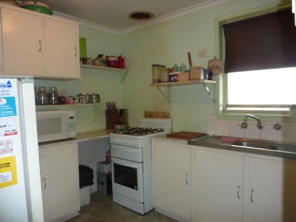 12 Hoya Crescent, FRANKSTON NORTH VIC 3200, Frankston North - Thumbnail 2