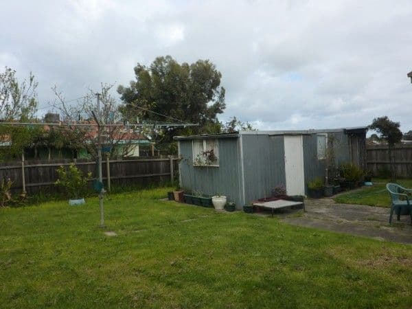 12 Hoya Crescent, FRANKSTON NORTH VIC 3200, Frankston North - Thumbnail 4
