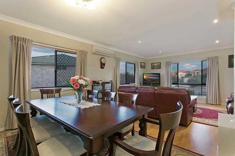87 McPherson Road, Sinnamon Park QLD 4073, Sinnamon Park - Thumbnail 3
