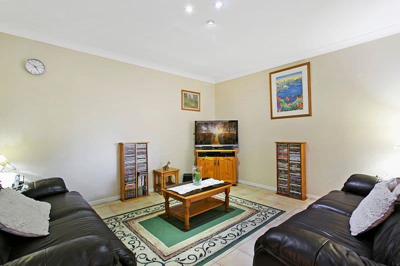 87 McPherson Road, Sinnamon Park QLD 4073, Sinnamon Park - Thumbnail 5