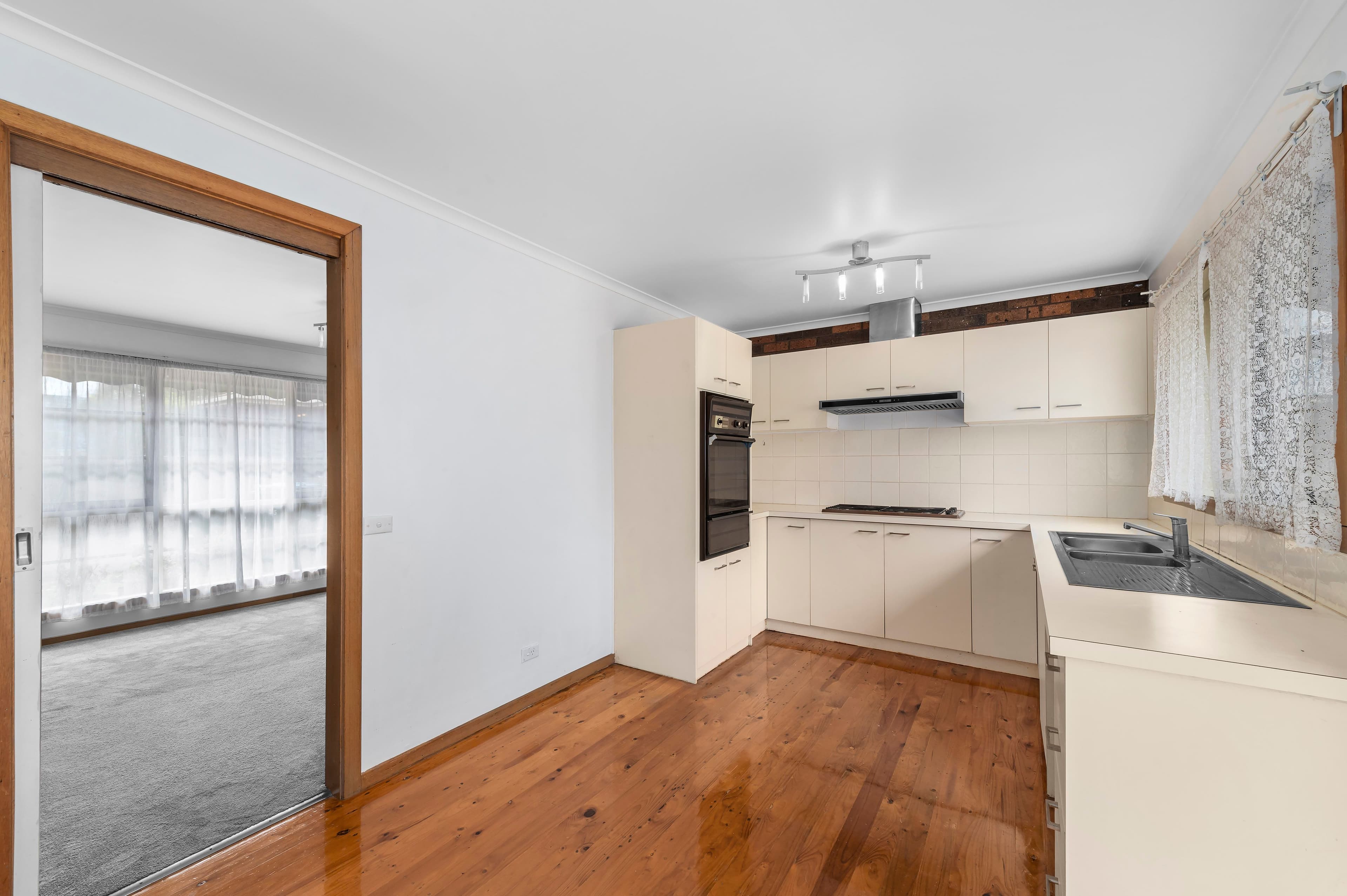 35 Albert Street, Ringwood VIC 3134, Ringwood - Thumbnail 5