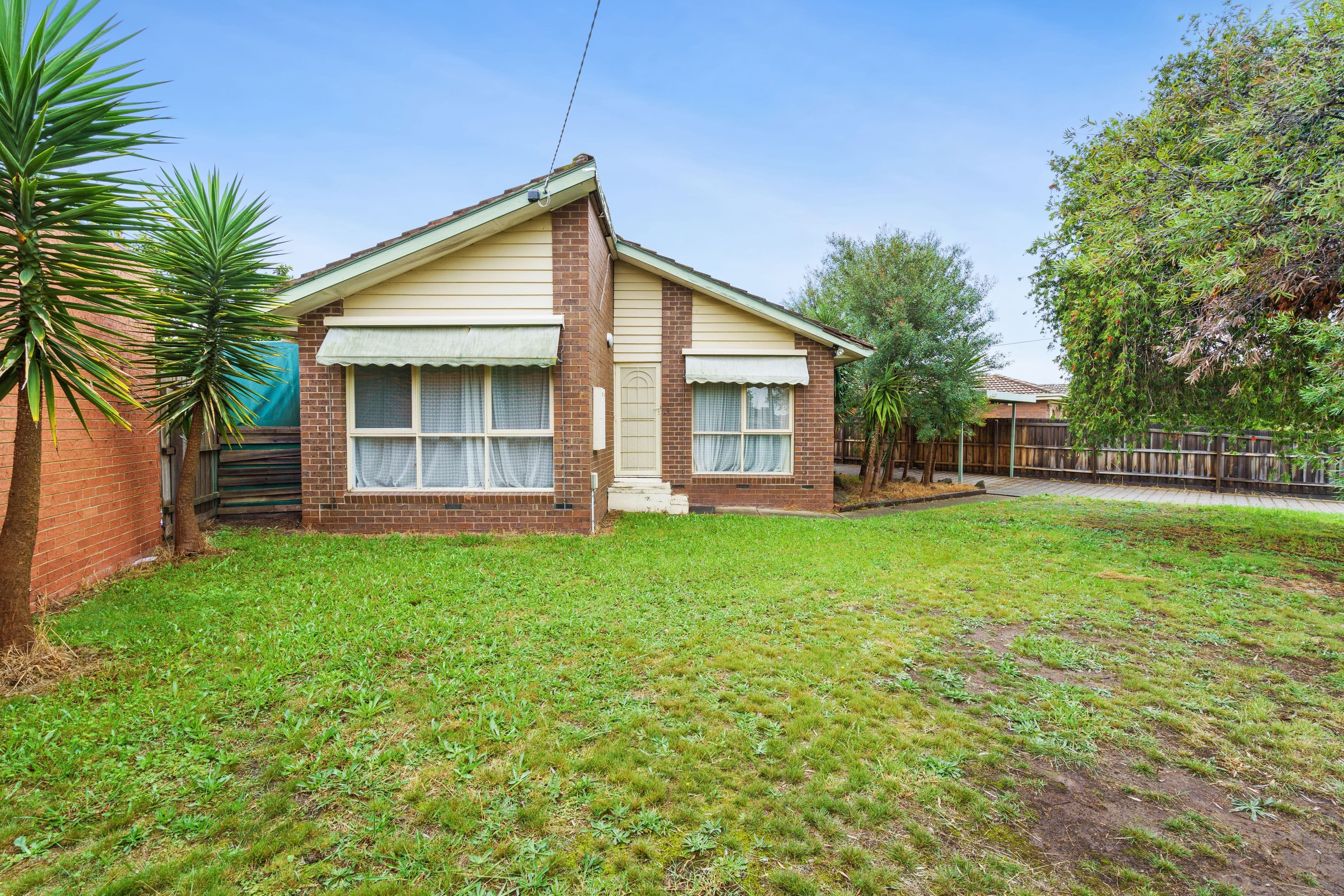 1 Sharman Court, Bundoora VIC 3083, Bundoora - Thumbnail 2