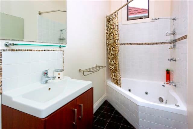 49  Raleigh Street, THORNBURY VIC 3071, Thornbury - Thumbnail 6