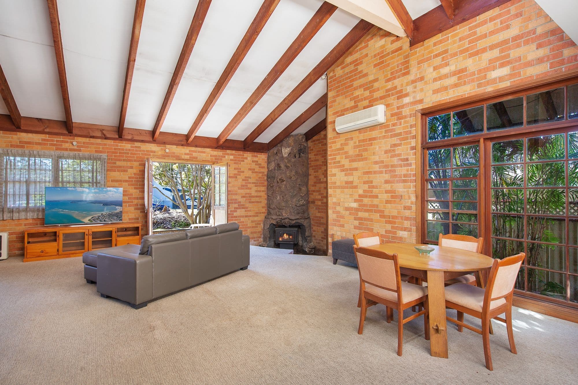 38 Kurraba Parade, Berkeley Vale NSW 2261, Berkeley Vale - Thumbnail 4