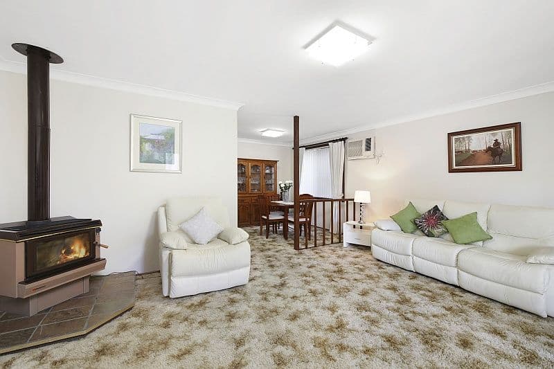 12 Sunnyhills Terrace, BERKELEY VALE NSW 2261, Berkeley Vale - Thumbnail 5