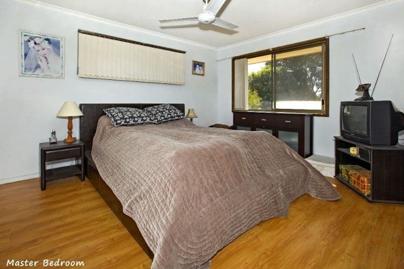 43 Greenview Avenue, ROCHEDALE SOUTH QLD 4123, Rochedale South - Thumbnail 5