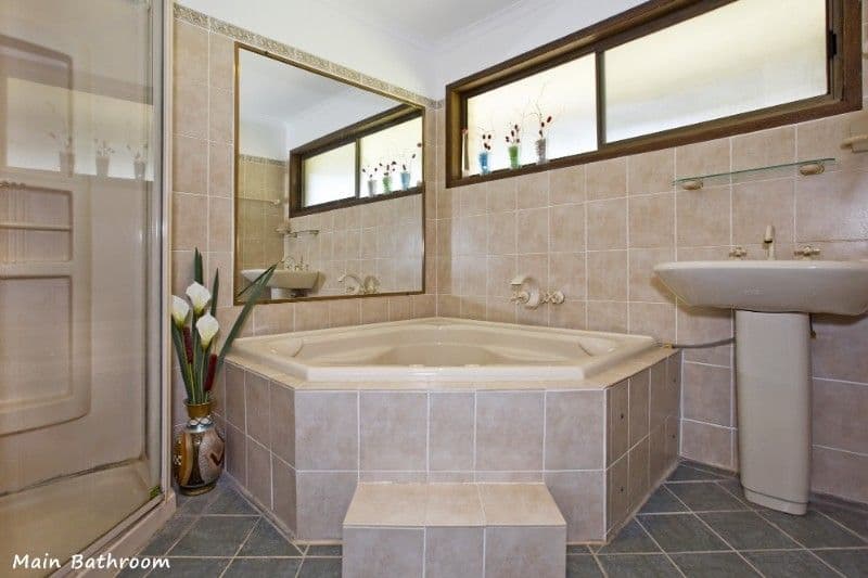 43 Greenview Avenue, ROCHEDALE SOUTH QLD 4123, Rochedale South - Thumbnail 6