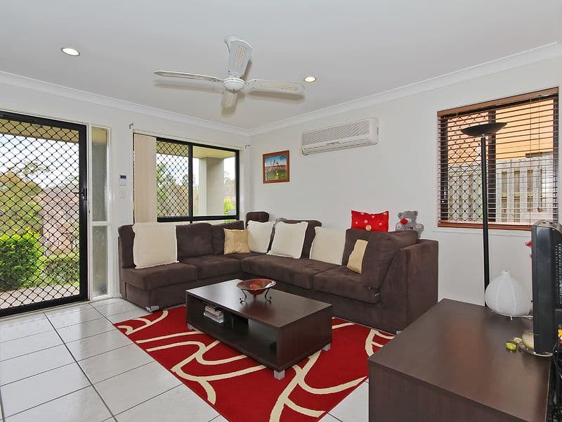 13 Hervey Street, PACIFIC PINES QLD 4211, Pacific Pines - Thumbnail 2