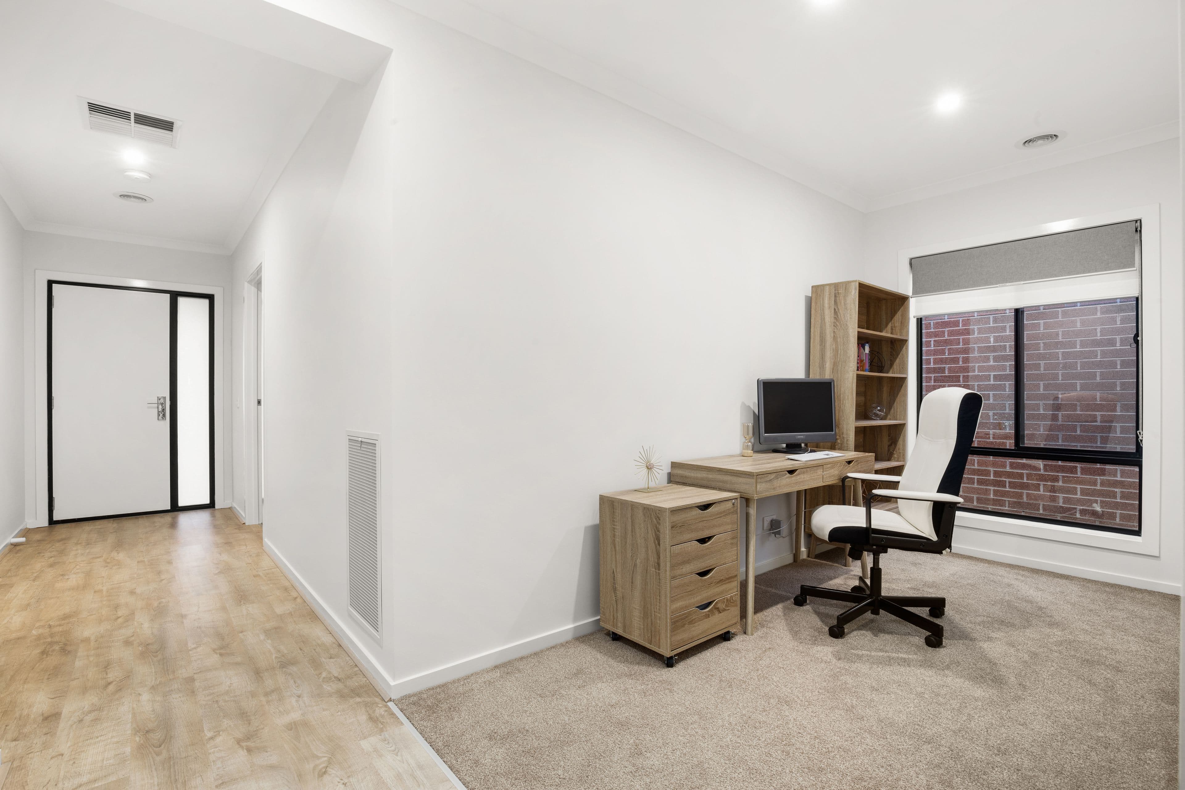 17 Cottle Drive, Clyde VIC 3978, Clyde - Thumbnail 2