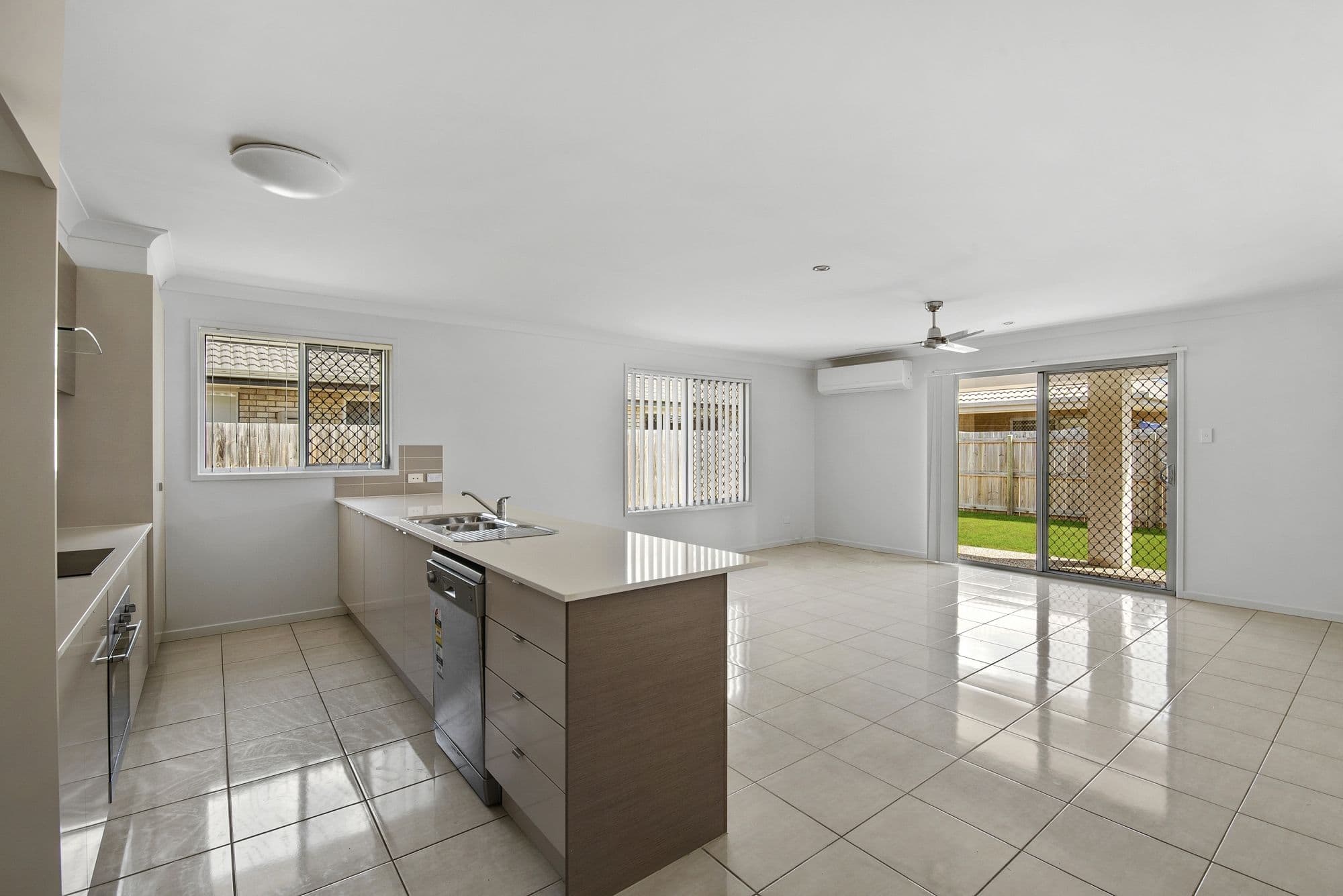 14 Clancy Court, Rothwell QLD 4022, Rothwell - Thumbnail 3
