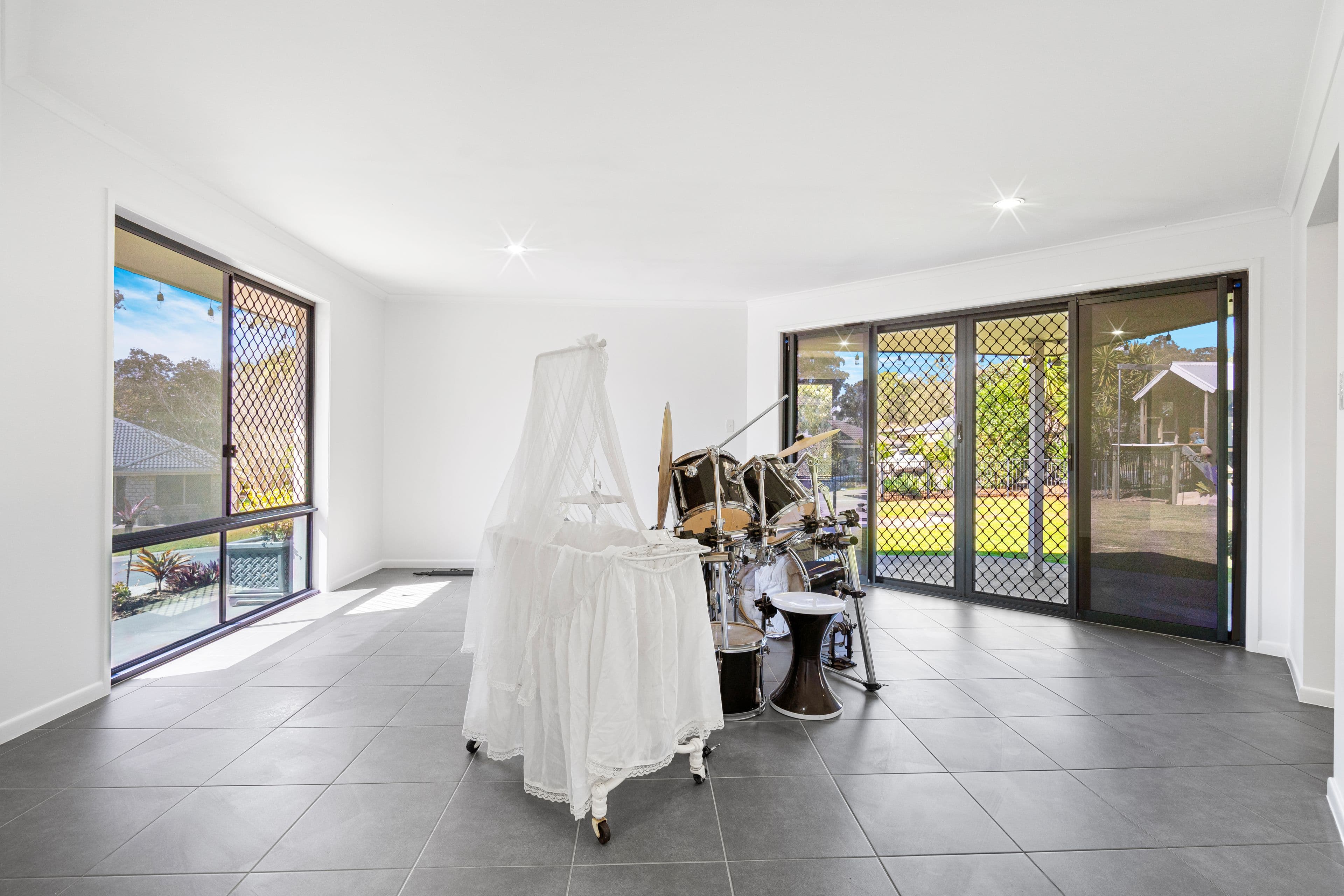 3 Dalewood Place, Fernvale QLD 4306, Fernvale - Thumbnail 5