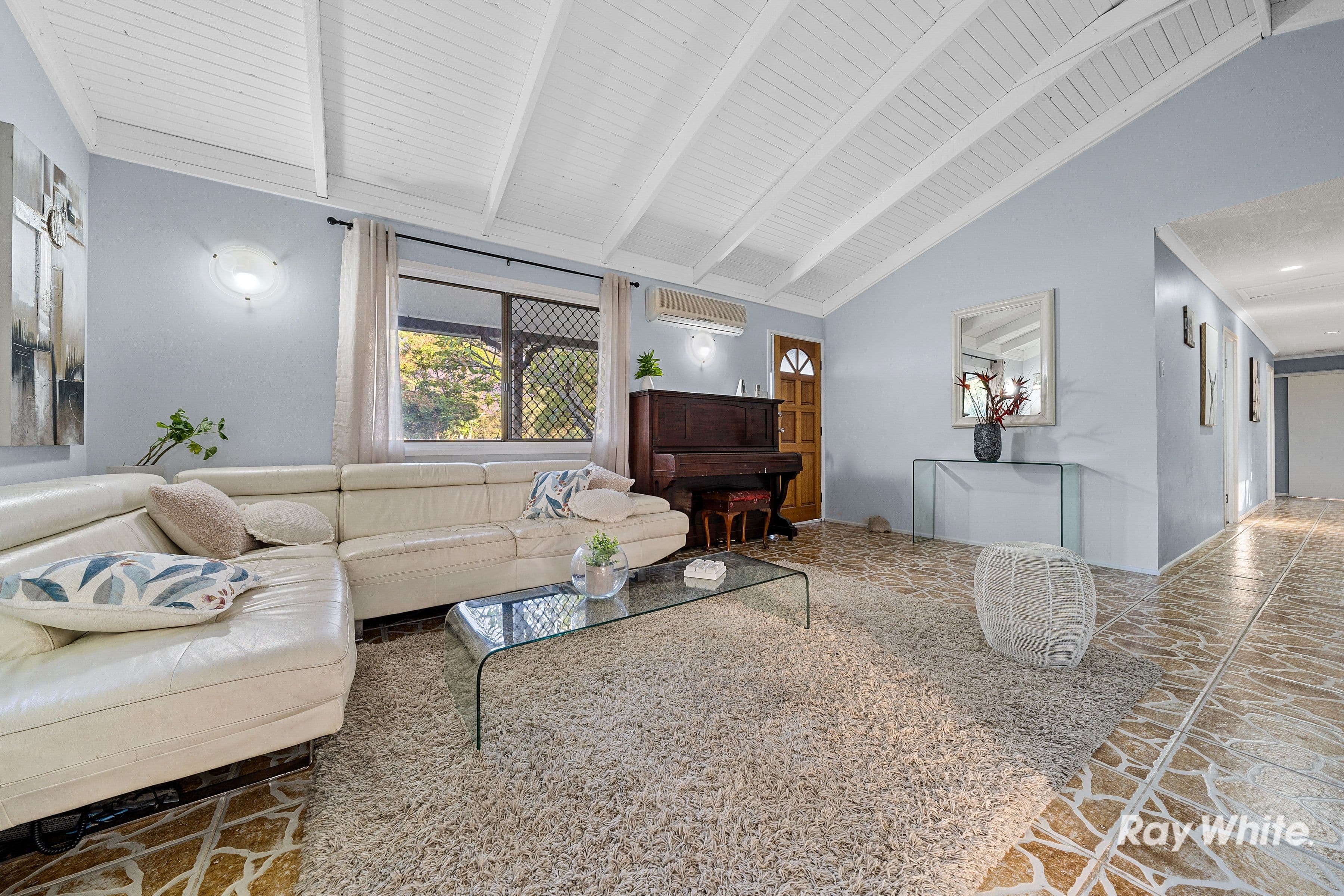 4 Hinde Street, Waterford West QLD 4133, Waterford West - Thumbnail 4