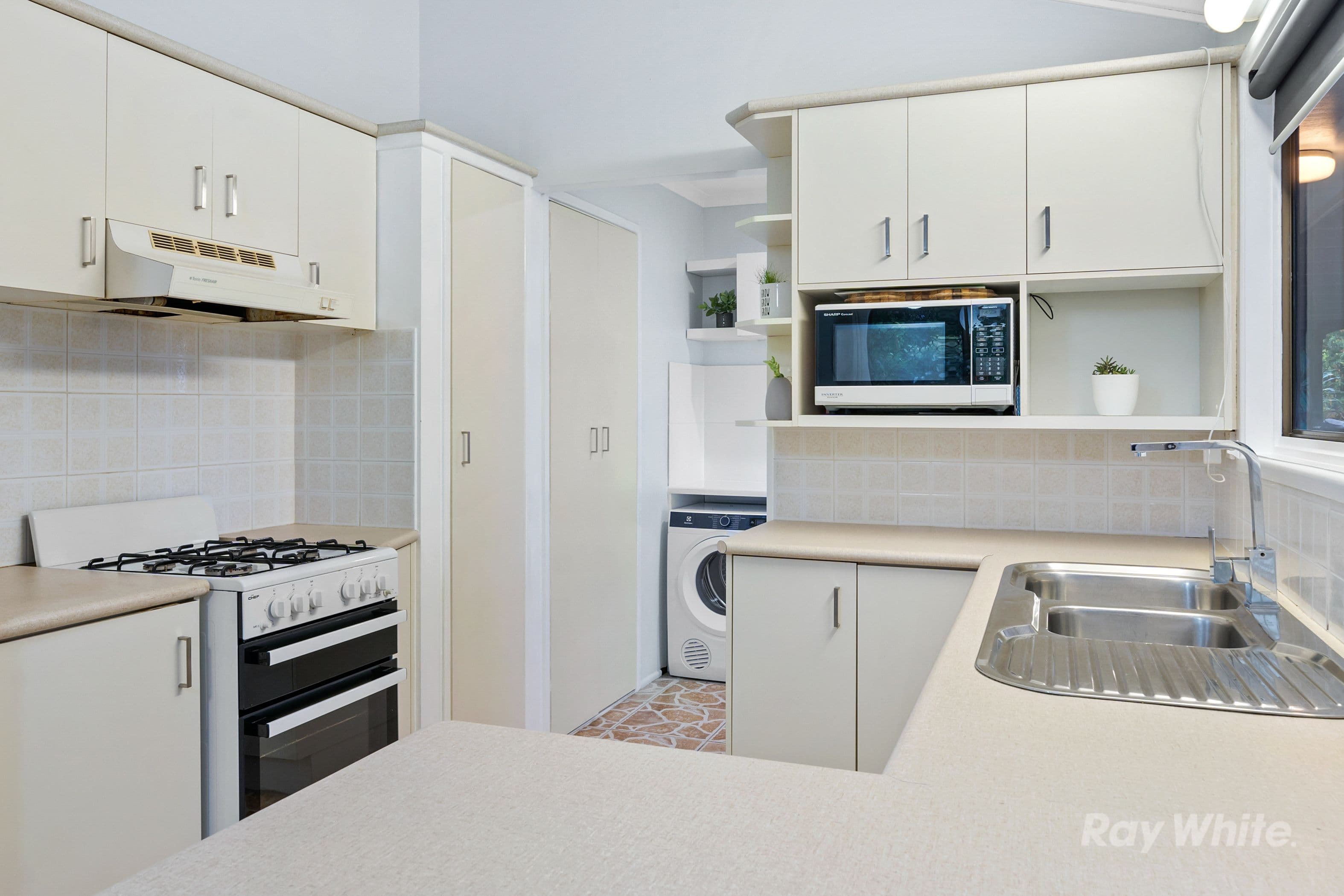 4 Hinde Street, Waterford West QLD 4133, Waterford West - Thumbnail 8