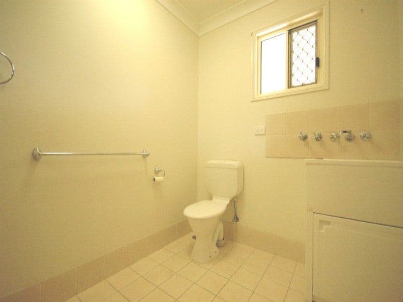 306 James Street, Harristown QLD 4350, Harristown - Thumbnail 4