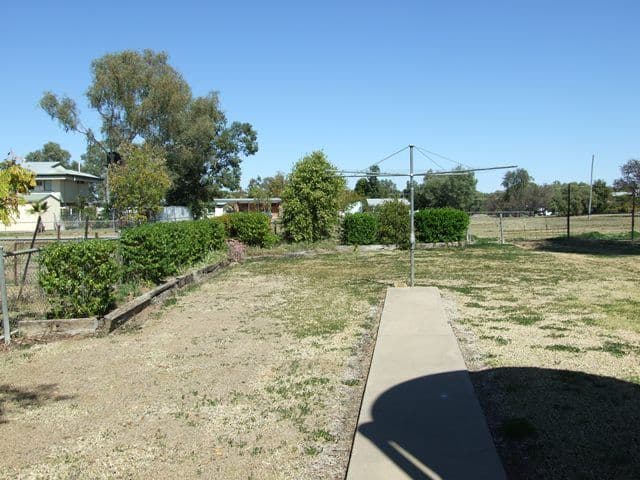 82 Thistle Street, Blackall QLD 4472, Blackall - Thumbnail 8