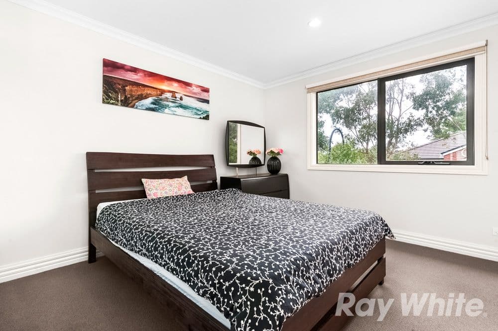 28 Ivanhoe Street, Glen Waverley VIC 3150, Glen Waverley - Thumbnail 6
