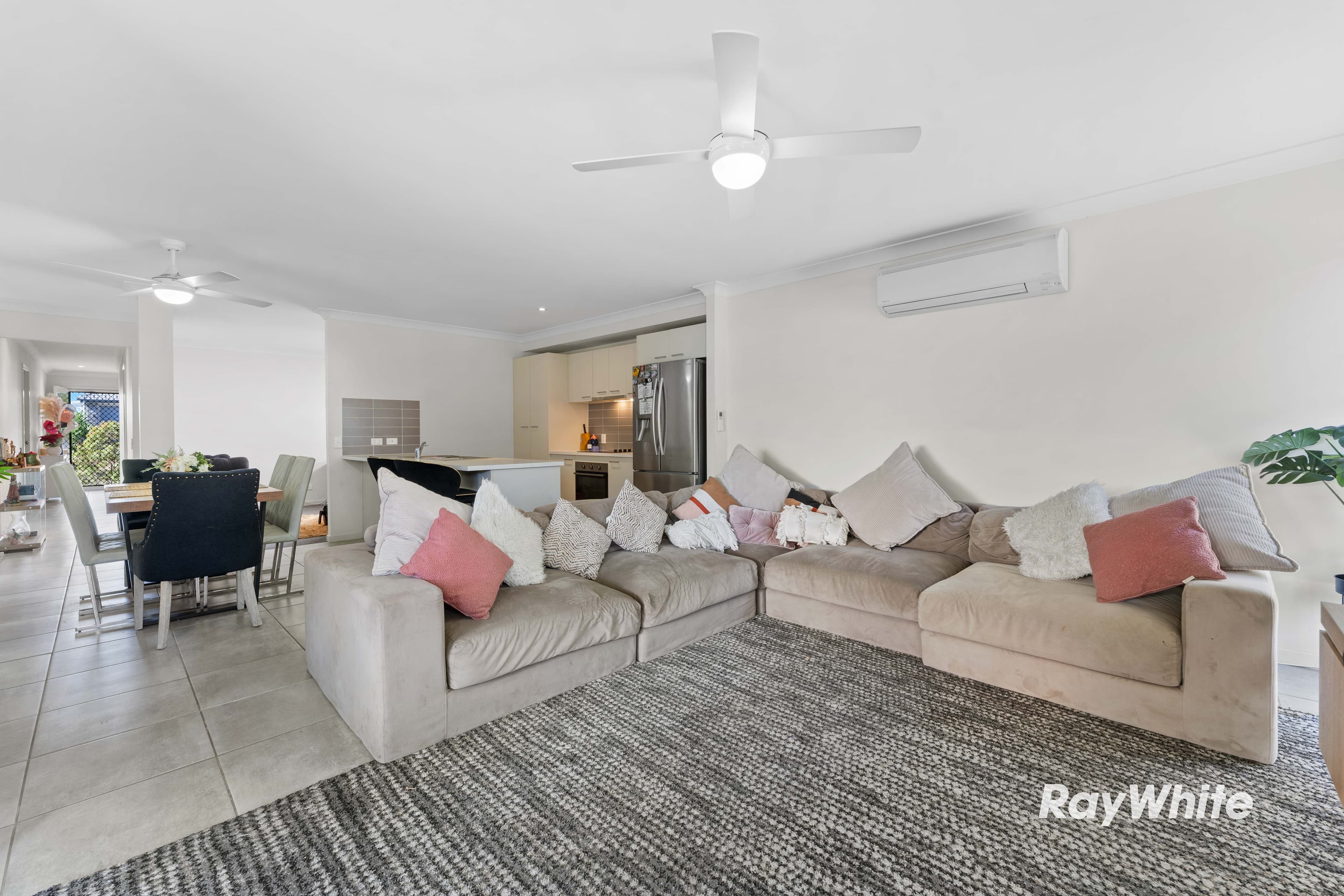 28 Mount Barney Crescent, Park Ridge QLD 4125, Park Ridge - Thumbnail 4