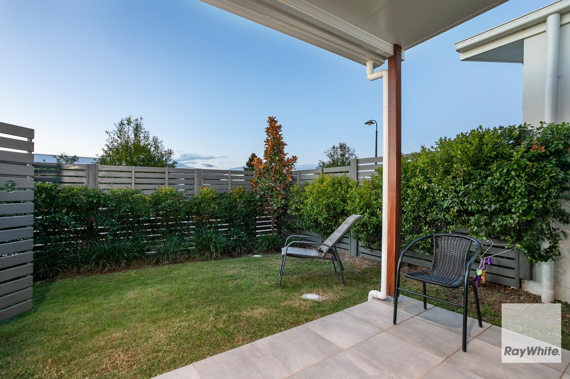 20 Salisbury Street, Redland Bay QLD 4165, Redland Bay - Thumbnail 2