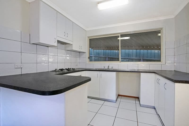 9 Scullin Court, West Wodonga VIC 3690, West Wodonga - Thumbnail 3