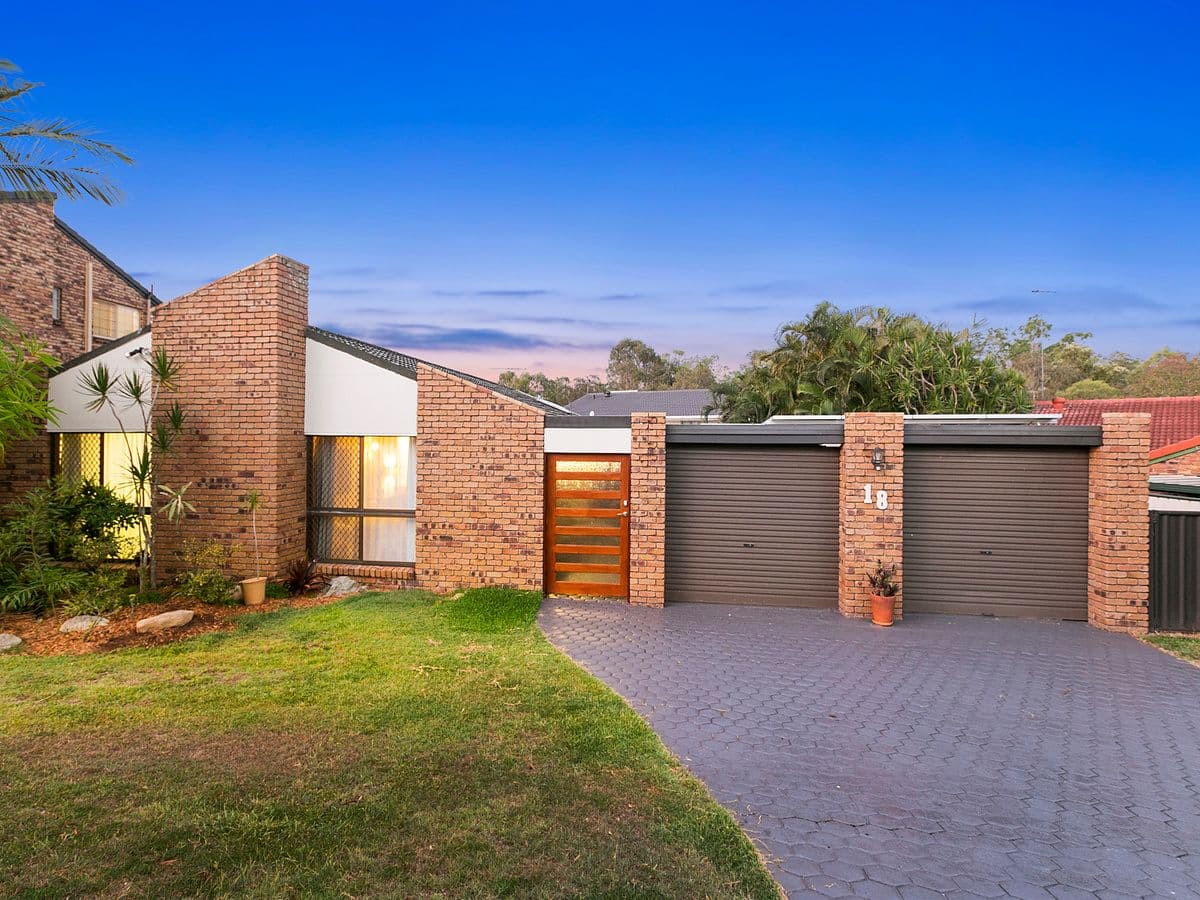 18 Laglan Street, Carindale QLD 4152, Carindale - Image 1
