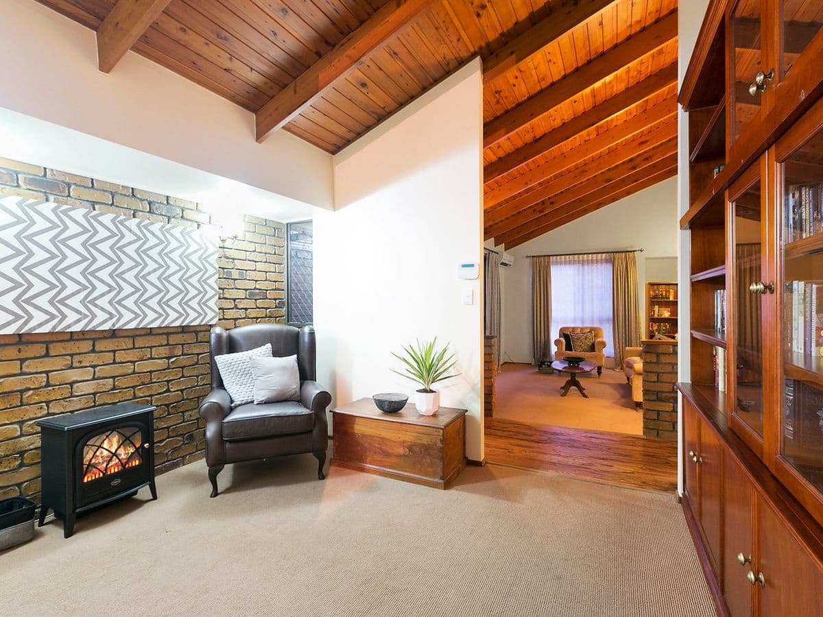 18 Laglan Street, Carindale QLD 4152, Carindale - Thumbnail 6