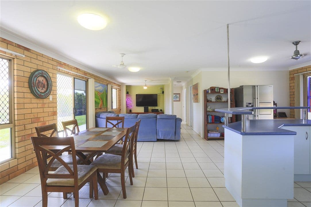 104 Newbery Road, Sarina QLD 4737, Sarina - Thumbnail 4