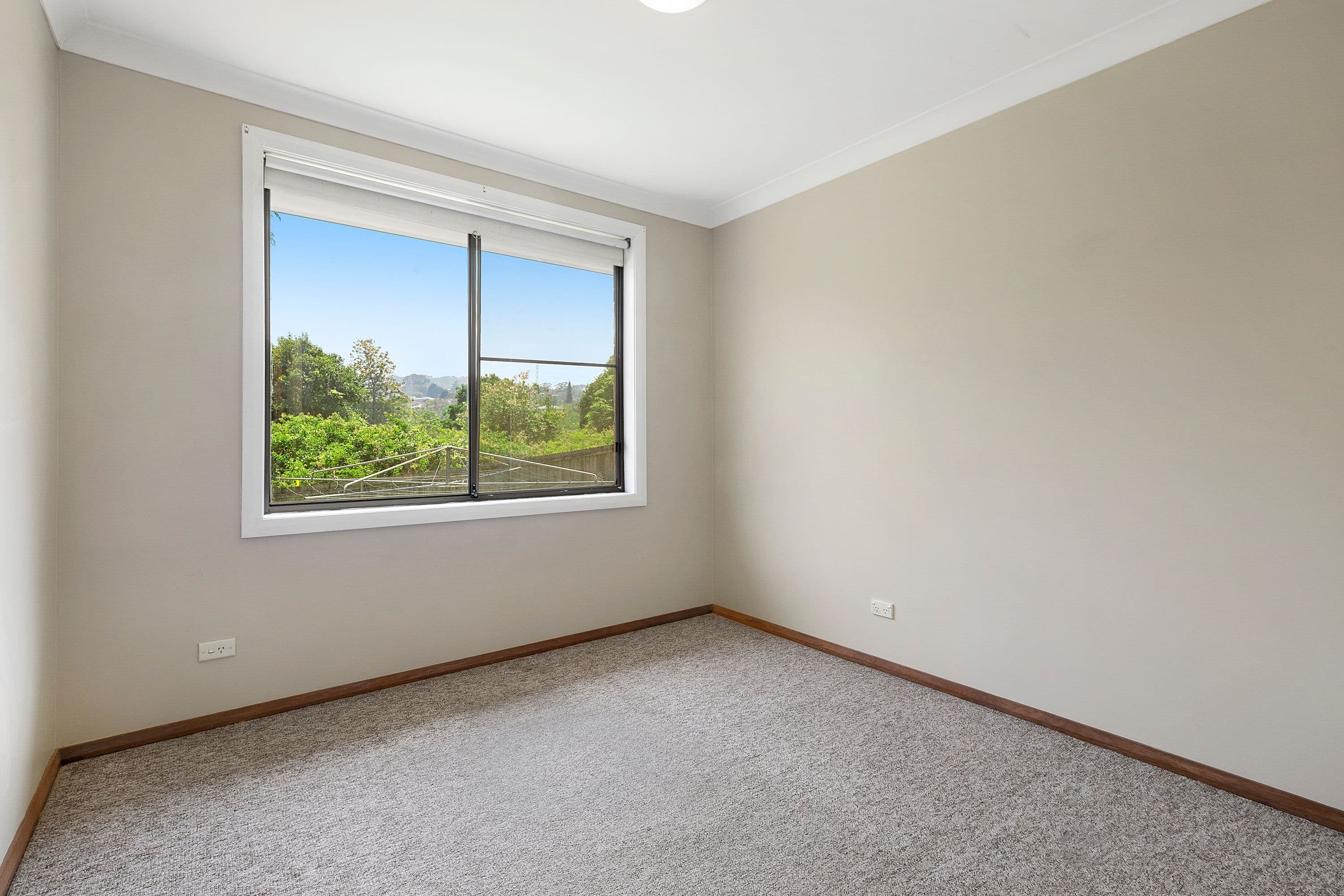 11 Camira Close, Belrose - Thumbnail 4