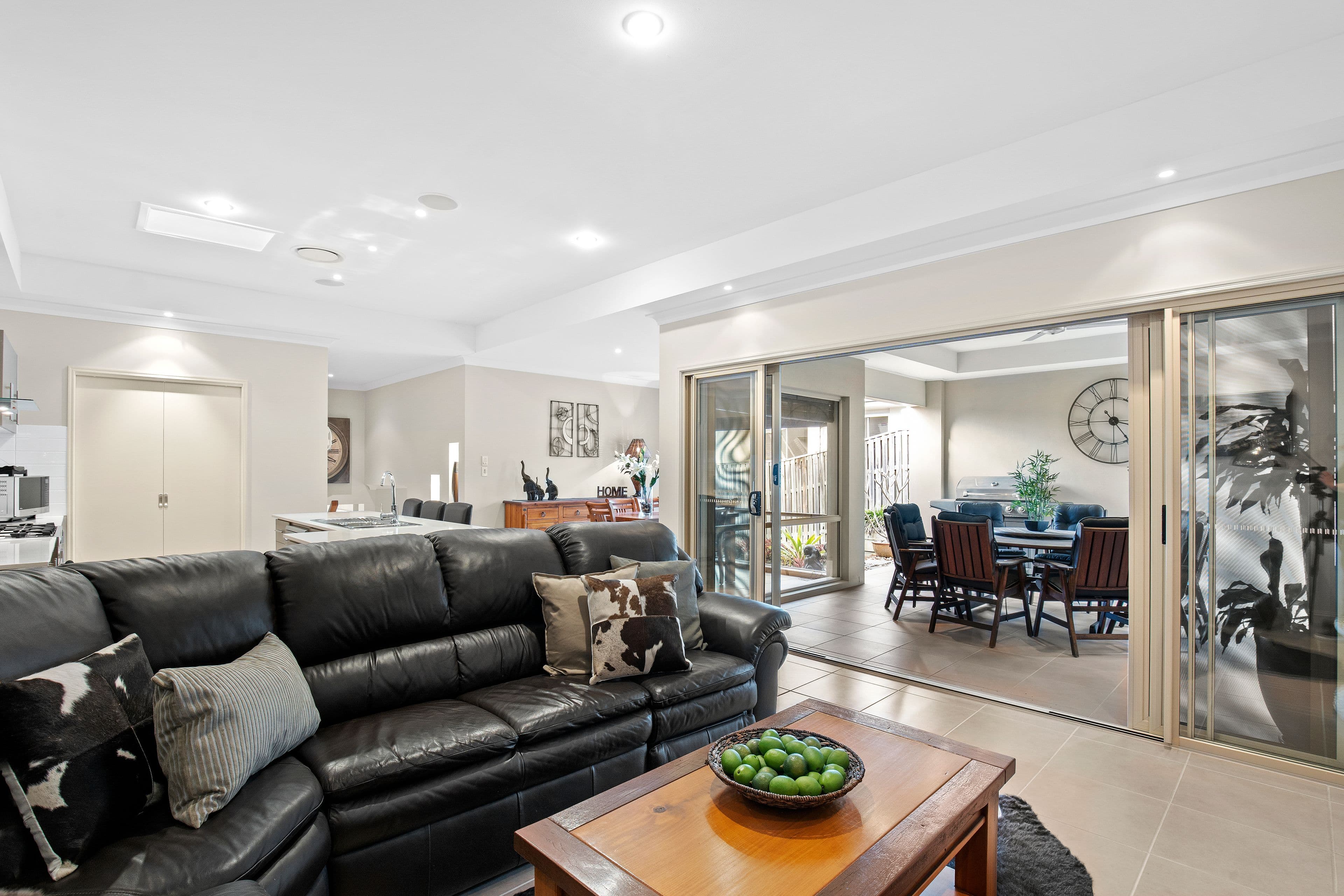 10 Camarillo Circuit, Reedy Creek QLD 4227, Reedy Creek - Thumbnail 2
