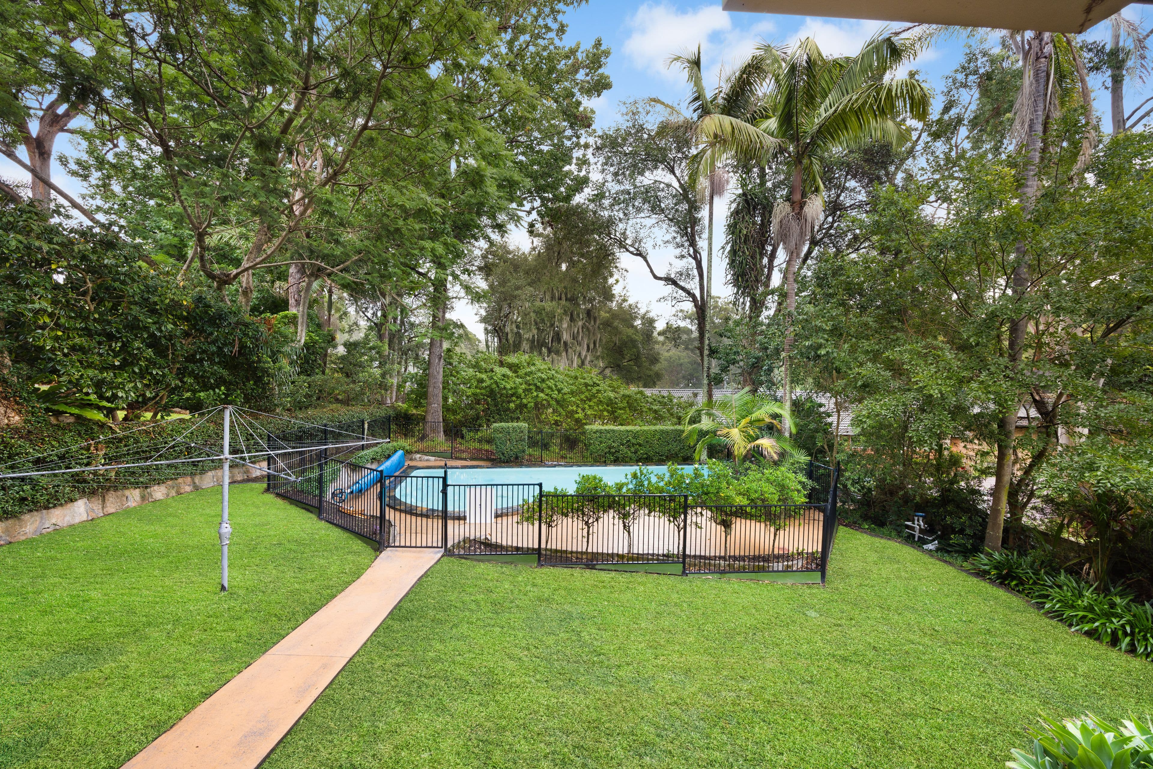 16 Alvona Avenue, St Ives NSW 2075, St Ives - Thumbnail 2