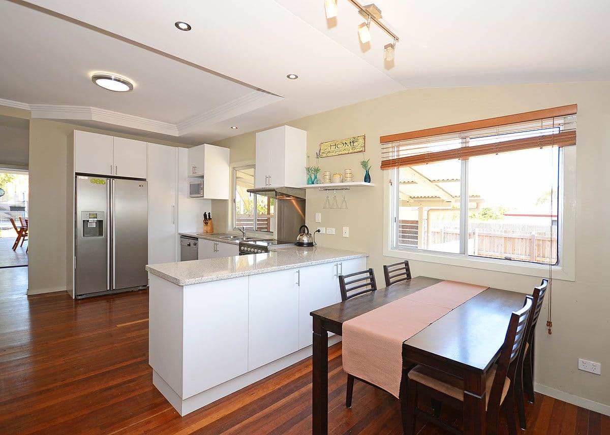 95 Honiton Street, TORQUAY QLD 4655, Torquay - Thumbnail 3