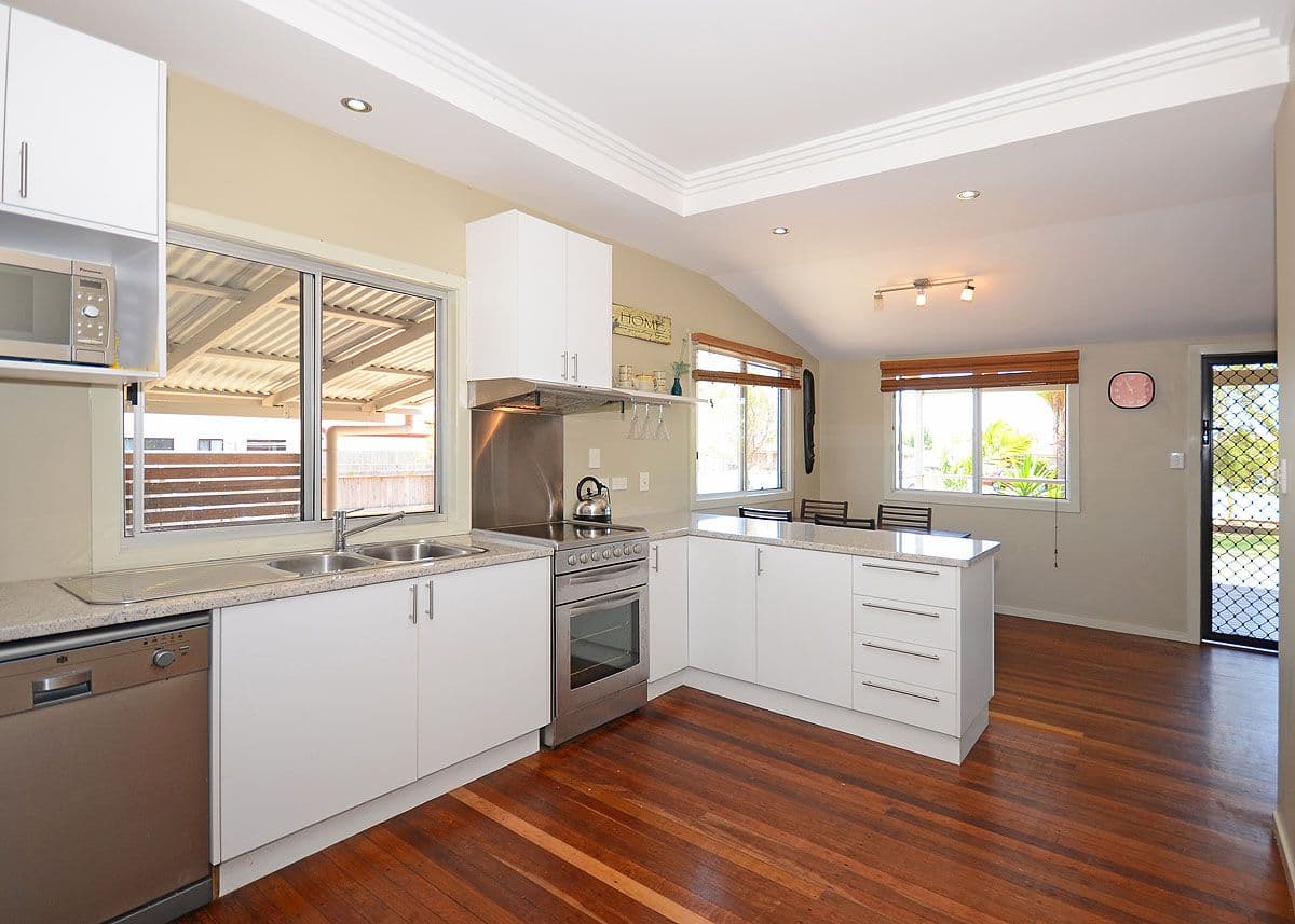 95 Honiton Street, TORQUAY QLD 4655, Torquay - Thumbnail 7