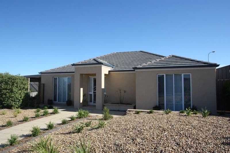 1 Crest Drive, SEAFORD RISE SA 5169, Seaford Rise - Thumbnail 2