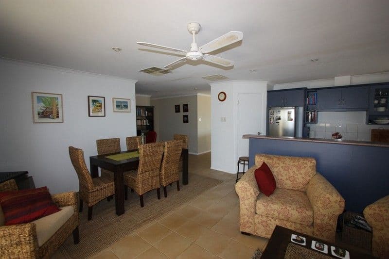 1 Crest Drive, SEAFORD RISE SA 5169, Seaford Rise - Thumbnail 6